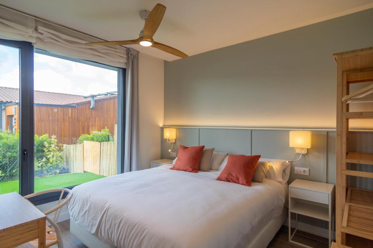 Oceansuiteslangre Galizano Luaran gambar