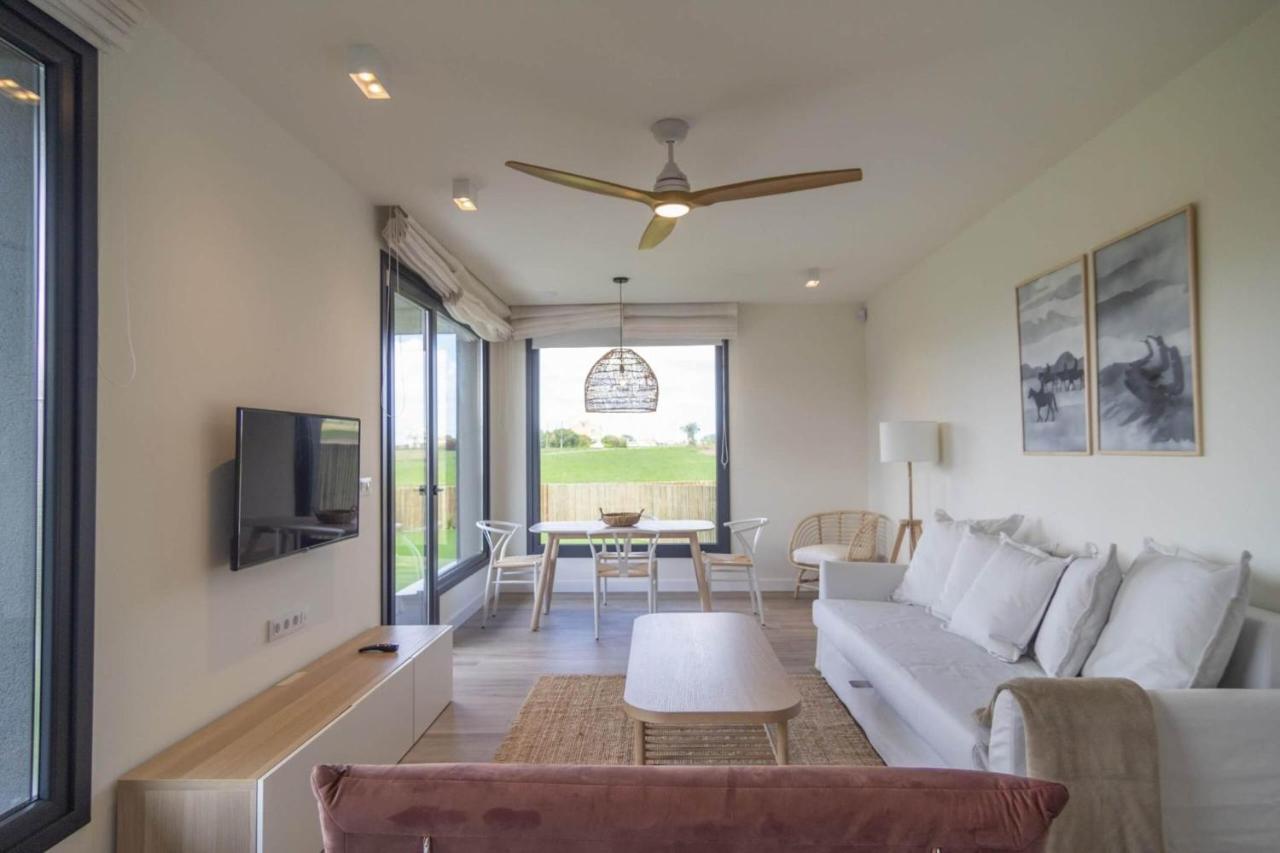 Oceansuiteslangre Galizano Luaran gambar