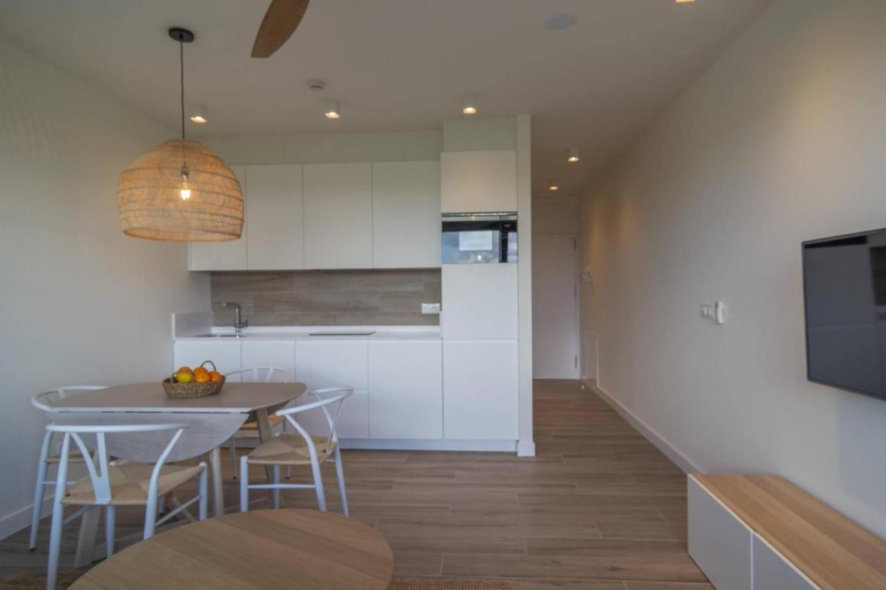 Oceansuiteslangre Galizano Luaran gambar