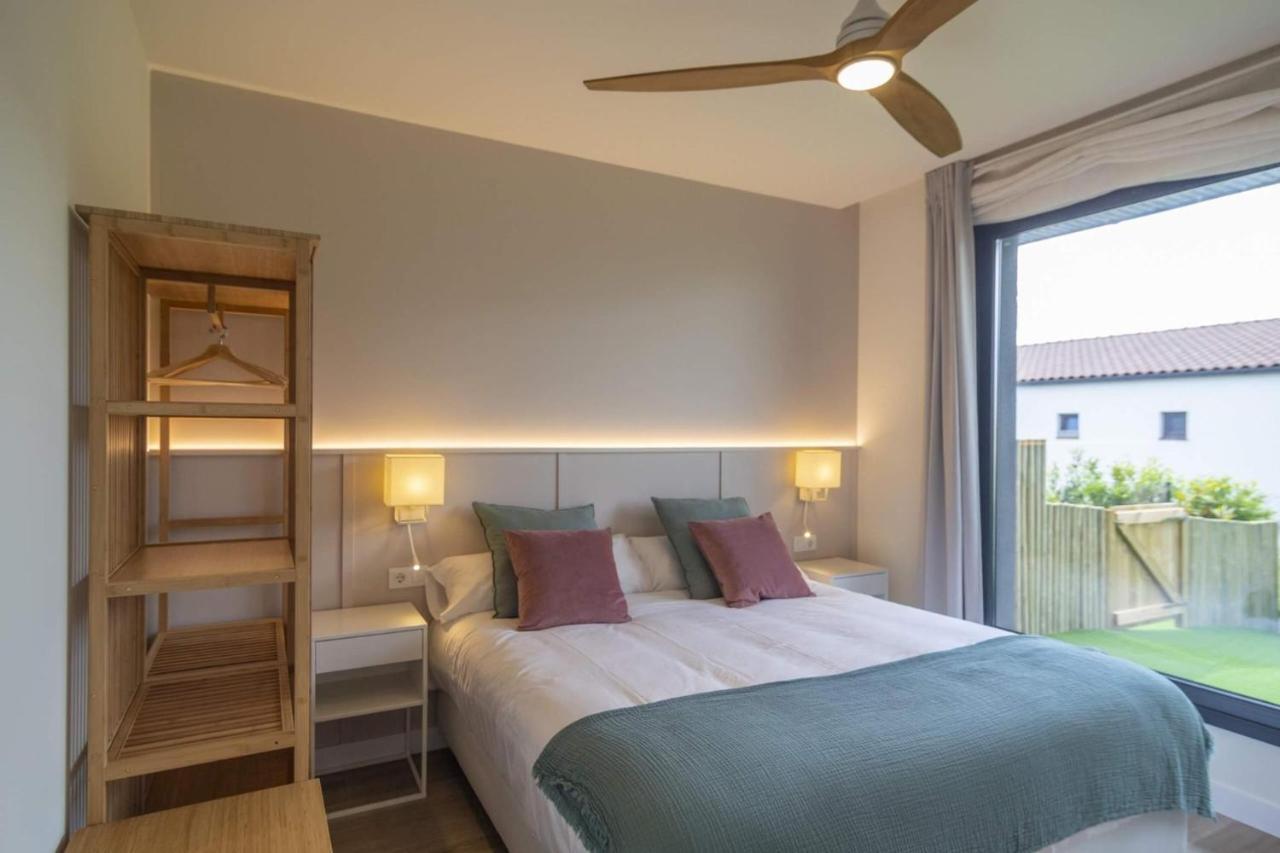 Oceansuiteslangre Galizano Luaran gambar